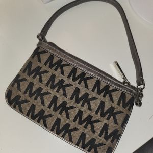 Michael Kors Wristlet